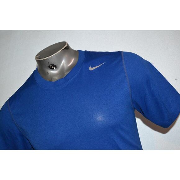 29166 Nike Gym Shirt Workout Blue Polyester Size Small Dri-Fit Mens - Picture 2 of 6